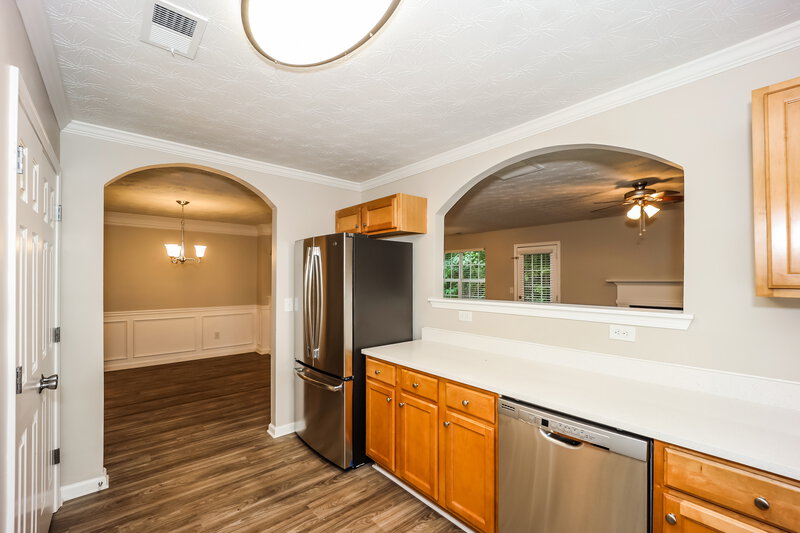 2,010/Mo, 11264 James Madison Dr Hampton, GA 30228 Kitchen View 2