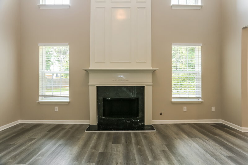 2,650/Mo, 555 Creek Valley Ct Stockbridge, GA 30281 No Caption View