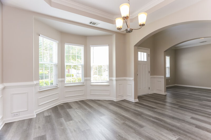 2,650/Mo, 555 Creek Valley Ct Stockbridge, GA 30281 Dining Room View