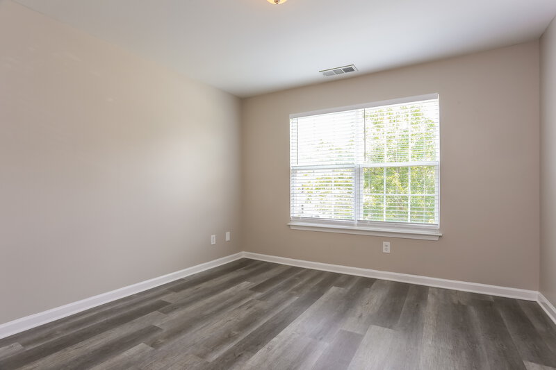 2,650/Mo, 555 Creek Valley Ct Stockbridge, GA 30281 Bedroom View 2