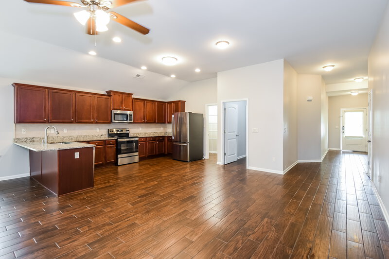 2,160/Mo, 165 Renford Rd Ball Ground, GA 30107 Dining Room View