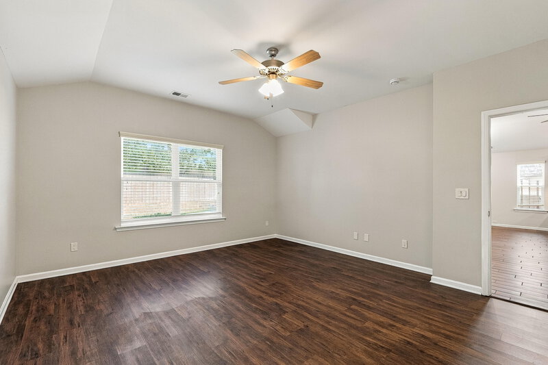 2,180/Mo, 165 Renford Rd Ball Ground, GA 30107 Primary Bedroom View 2
