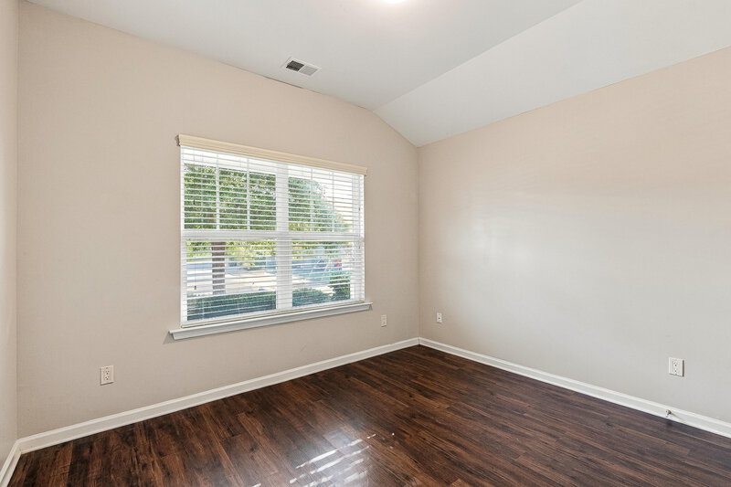 2,180/Mo, 165 Renford Rd Ball Ground, GA 30107 Bedroom View 4
