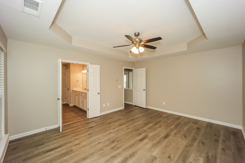 2,210/Mo, 3283 Welmingham Dr SW Atlanta, GA 30331 Main Bedroom View