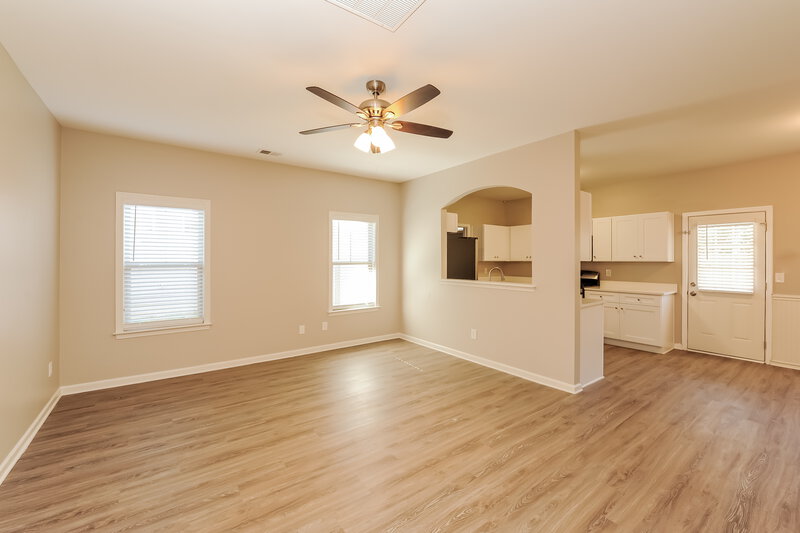 2,010/Mo, 78 Howard Ave Nw Cartersville, GA 30121 Dining Room View