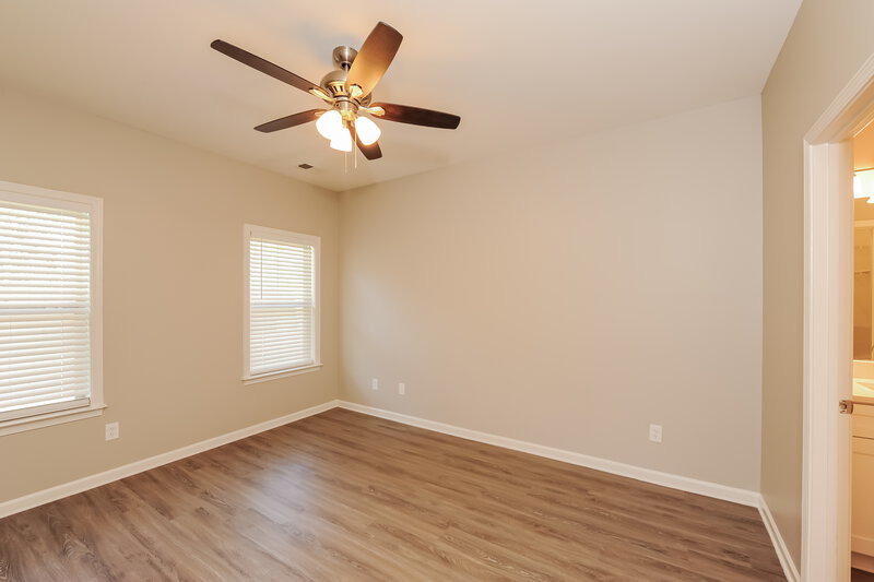 2,010/Mo, 78 Howard Ave Nw Cartersville, GA 30121 Bedroom View 3