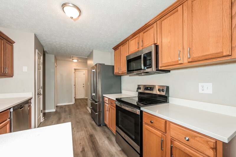 1,840/Mo, 2219 Ligney Creek Ln Snellville, GA 30039 Kitchen View