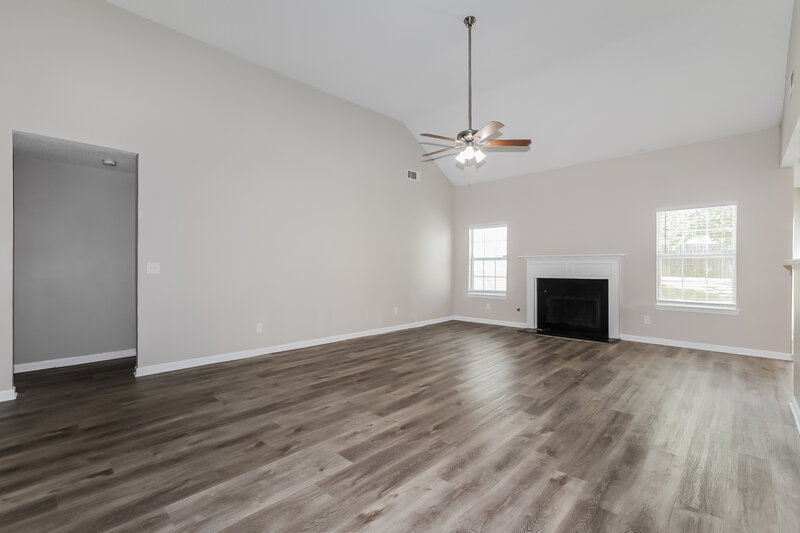 2,275/Mo, 1597 Rice Sq Lithonia, GA 30058 Living Room View