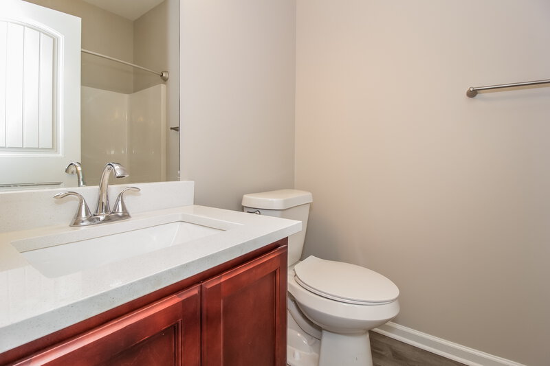 2,350/Mo, 65 Bollen Rdg Hiram, GA 30141 Bathroom View