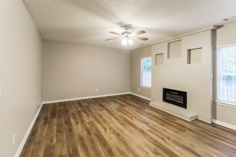 2,730/Mo, 6261 Remington Park Lithonia, GA 30058 Misc View 2