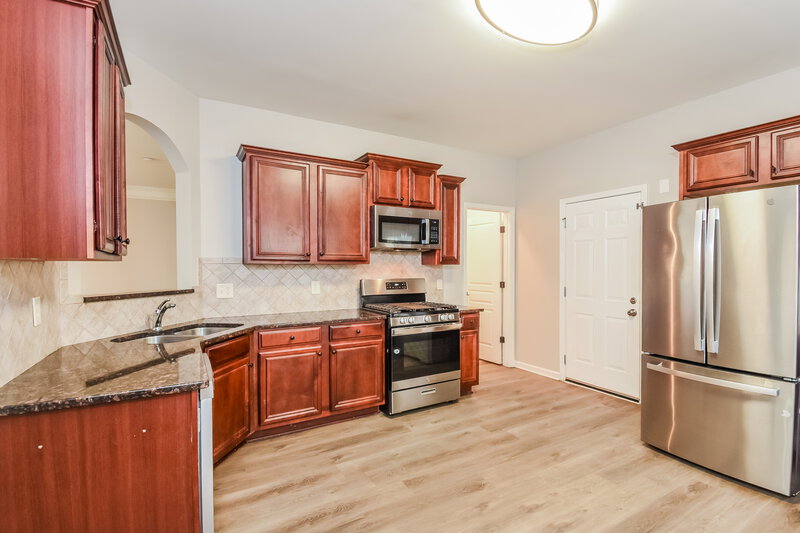 2,160/Mo, 159 Bethany Manor Dr Ball Ground, GA 30107 Kitchen View