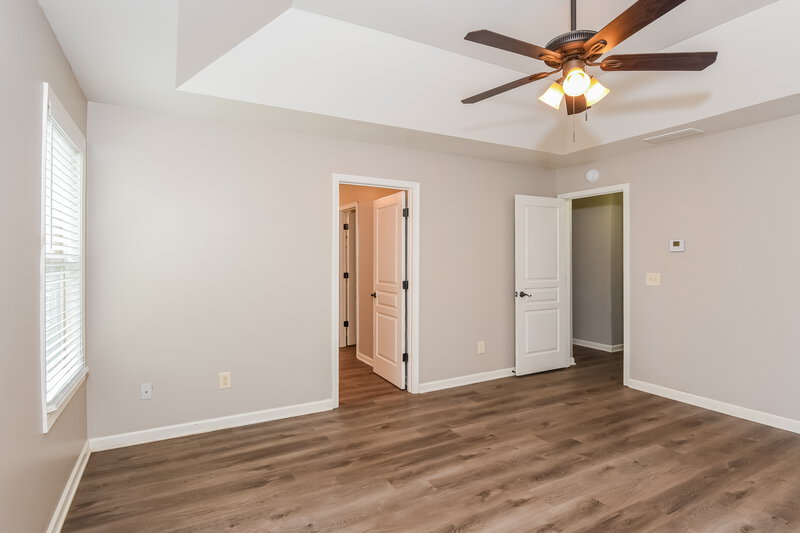 2,160/Mo, 159 Bethany Manor Dr Ball Ground, GA 30107 Main Bedroom View 2