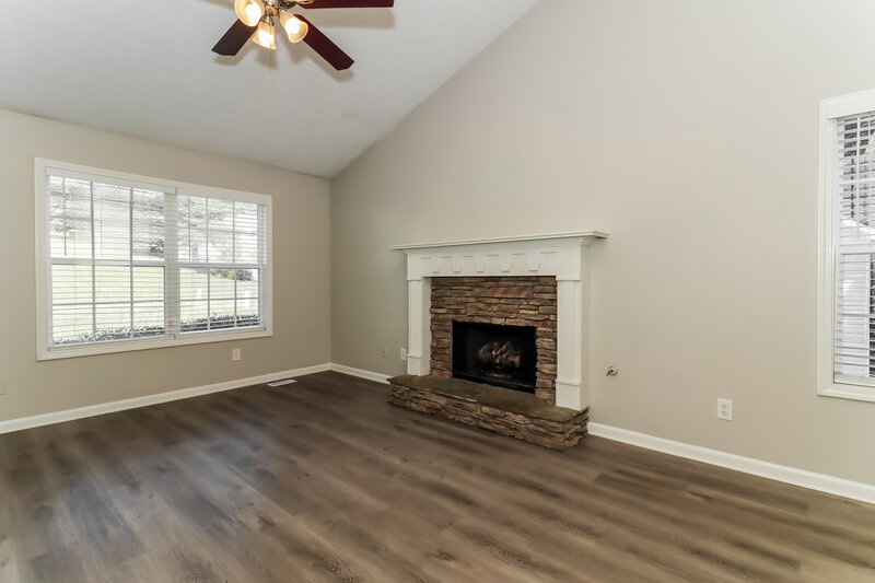 1,675/Mo, 93 Danville Trail Dallas, GA 30132 Living Room View