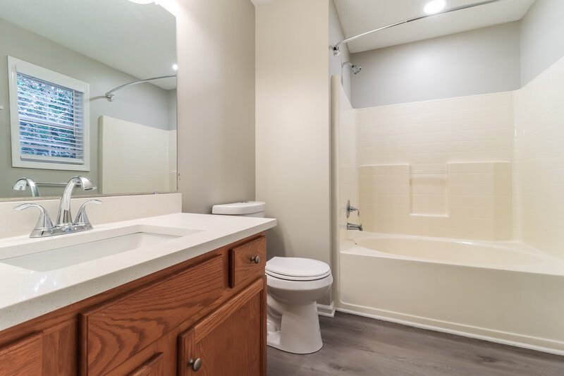 2,360/Mo, 93 Danville Trail Dallas, GA 30132 Main Bathroom View