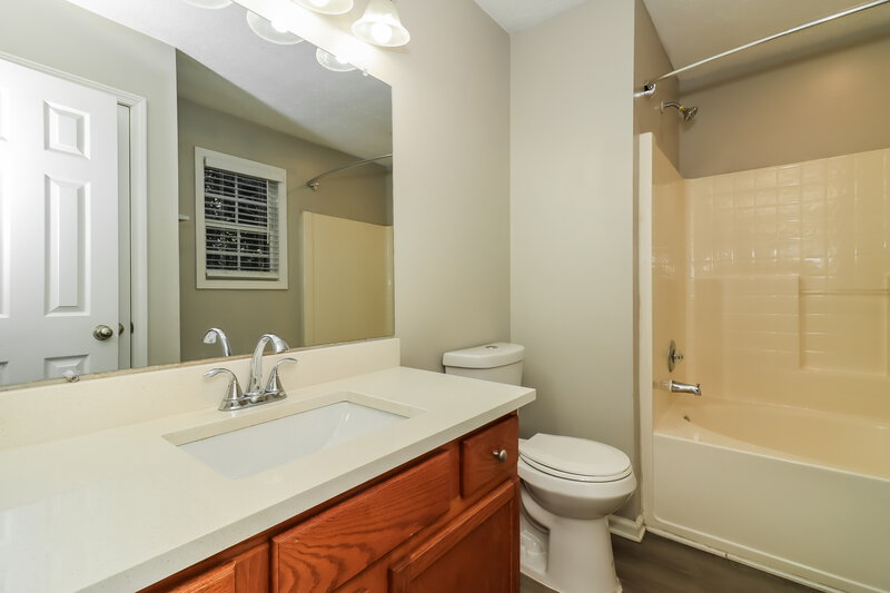 1,675/Mo, 93 Danville Trail Dallas, GA 30132 Main Bathroom View