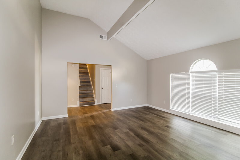 2,310/Mo, 2098 SUGAR CREEK FALLS Court SE Atlanta, GA 30316 Family Room View