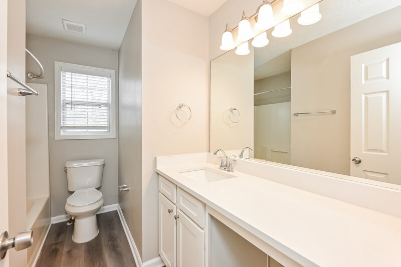 2,025/Mo, 5965 Tallant Dr Sugar Hill, GA 30518 Bathroom View