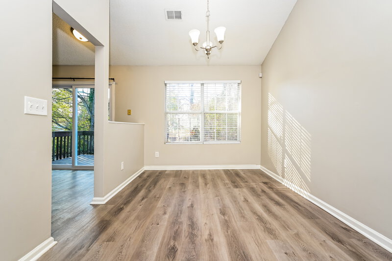 1,960/Mo, 2575 Stardust Trl Decatur, GA 30034 Dining Room View