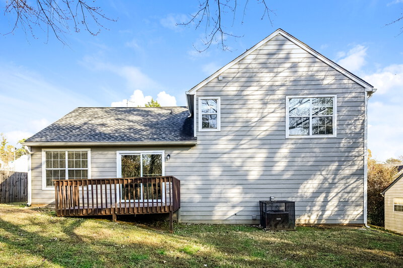 1,960/Mo, 2575 Stardust Trl Decatur, GA 30034 Rear View