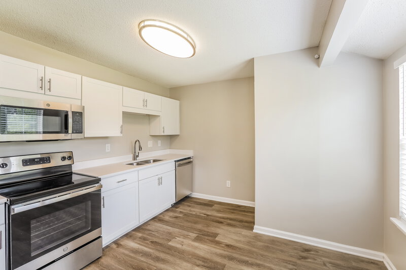 3,170/Mo, 7388 Elm Ridge Ct Douglasville, GA 30134 Kitchen View