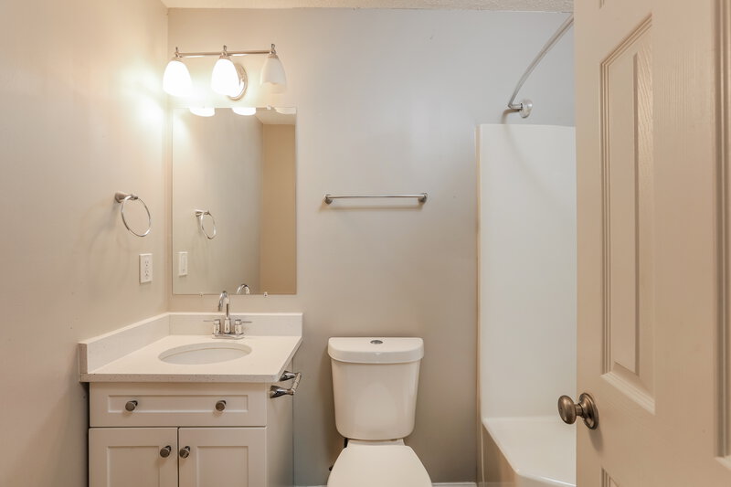 3,170/Mo, 7388 Elm Ridge Ct Douglasville, GA 30134 Bathroom View
