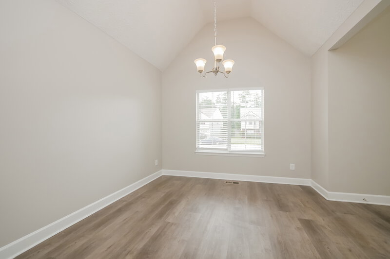 2,000/Mo, 11771 Spring Lake Way Fayetteville, GA 30215 Dining Room View