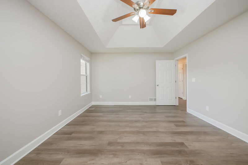 2,000/Mo, 11771 Spring Lake Way Fayetteville, GA 30215 Main Bedroom View 2
