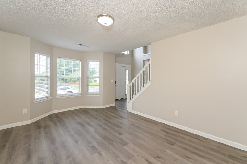 2,410/Mo, 4178 Donna Way Lithonia, GA 30038 Living Room View