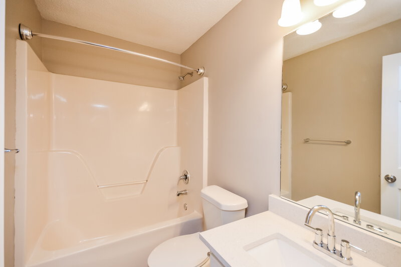 3,270/Mo, 4178 Donna Way Lithonia, GA 30038 Bathroom View