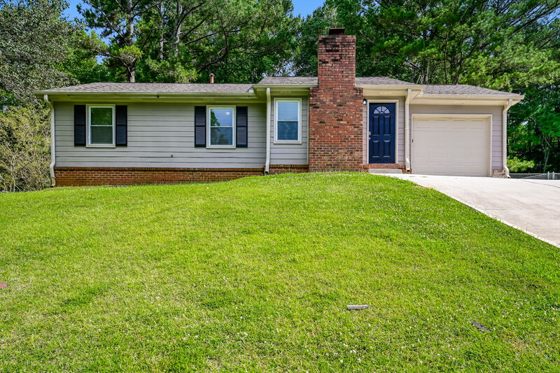 1,740/Mo, 417 Willow Ct SE Conyers, GA 30094 External View
