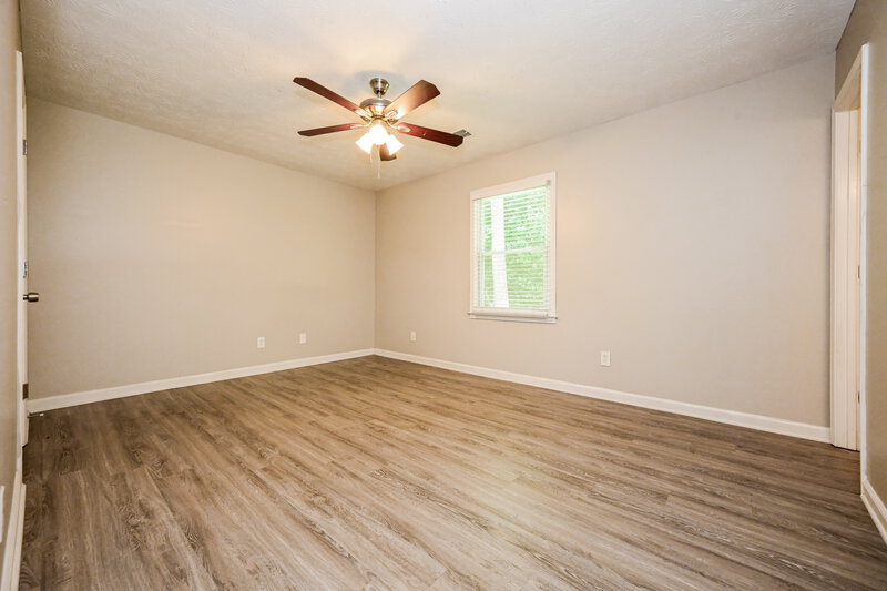 1,740/Mo, 417 Willow Ct SE Conyers, GA 30094 Main Bedroom View