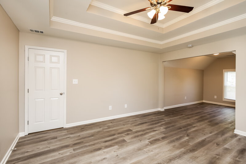 2,385/Mo, 655 Suwanee Lakes Cir Suwanee, GA 30024 Main Bedroom View