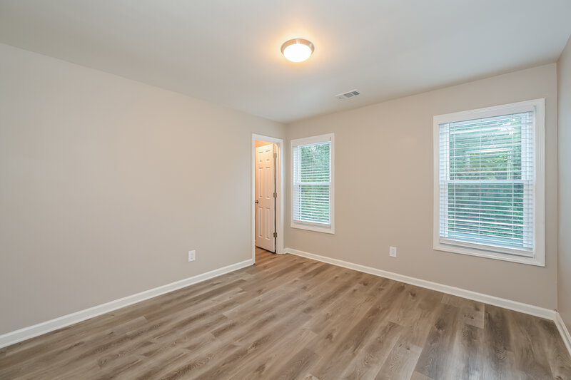 2,340/Mo, 655 Suwanee Lakes Cir Suwanee, GA 30024 Bedroom View 2