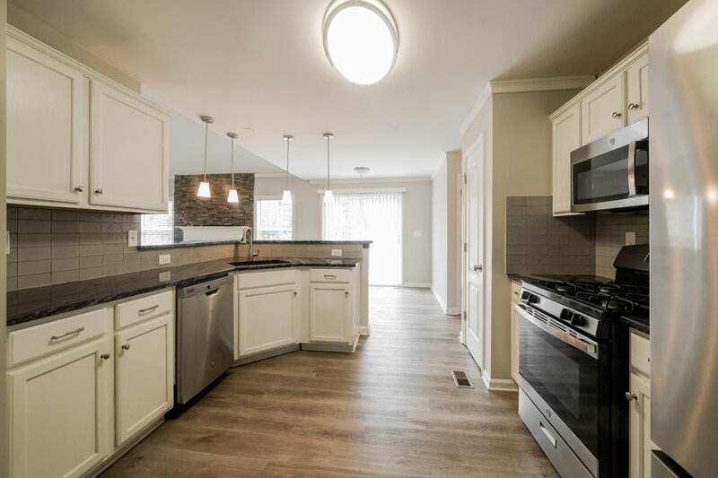 1,985/Mo, 9701 Poole Rd Villa Rica, GA 30180 Kitchen View 2