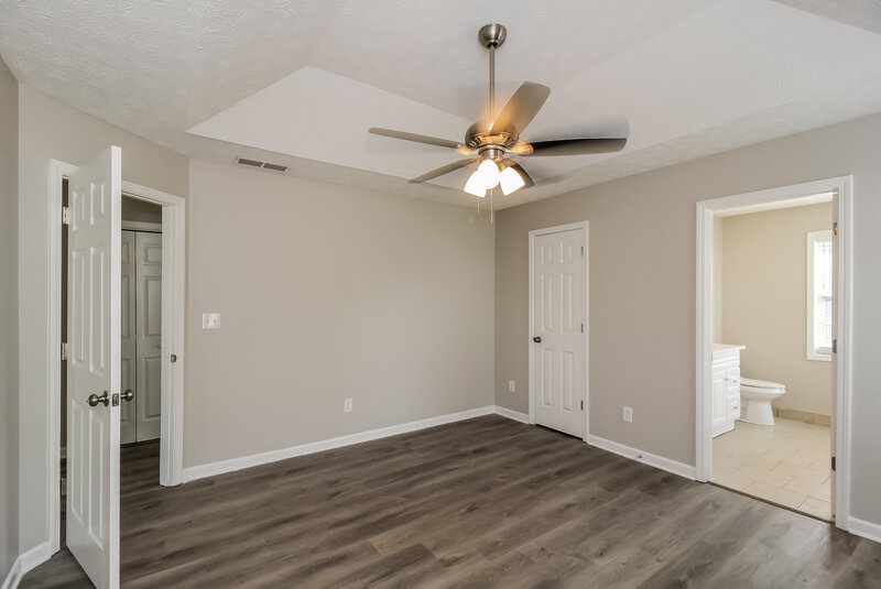 2,490/Mo, 88 Ann Cir SE Cartersville, GA 30121 Main Bedroom View