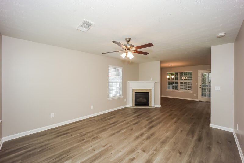 2,980/Mo, 2534 Walter Way Stockbridge, GA 30281 Living Room View