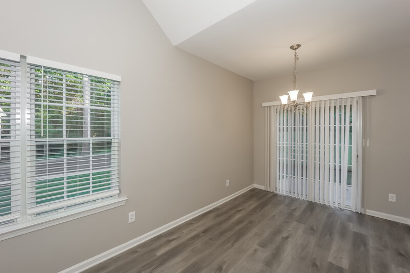 2,140/Mo, 542 N Fairfield Dr Peachtree City, GA 30269 Dining Room View