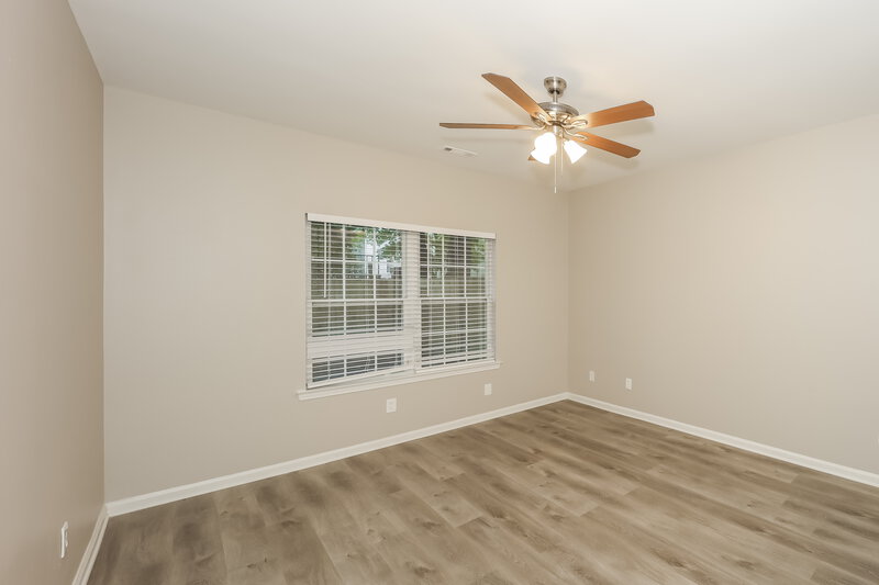 2,140/Mo, 542 N Fairfield Dr Peachtree City, GA 30269 Main Bedroom View