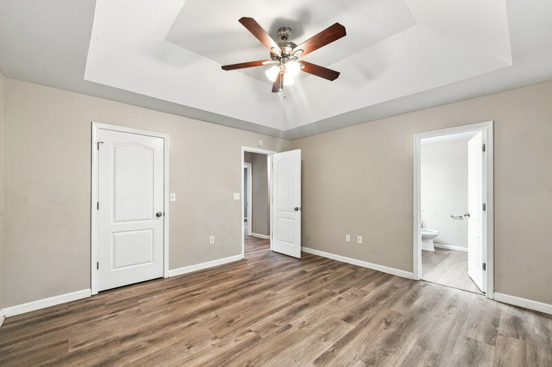 1,950/Mo, 6401 Harvester Cir Douglasville, GA 30134 Primary Bedroom View 2