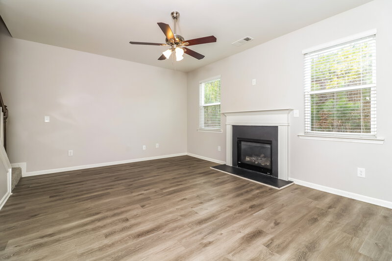 2,230/Mo, 30 Calm Waters Ave Hiram, GA 30141 Misc View 2