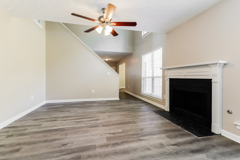 2,350/Mo, 1834 Parkford Ct Stone Mountain, GA 30087 Living Room View