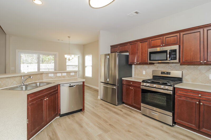 2,075/Mo, 134 Creekwood Trl Acworth, GA 30102 Kitchen View