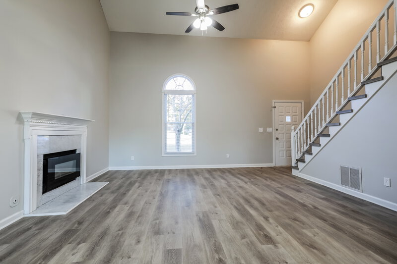 2,440/Mo, 2104 Watercrest Cir Lawrenceville, GA 30043 Living Room View
