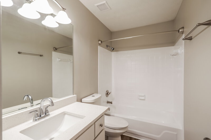 2,440/Mo, 2104 Watercrest Cir Lawrenceville, GA 30043 Bathroom View