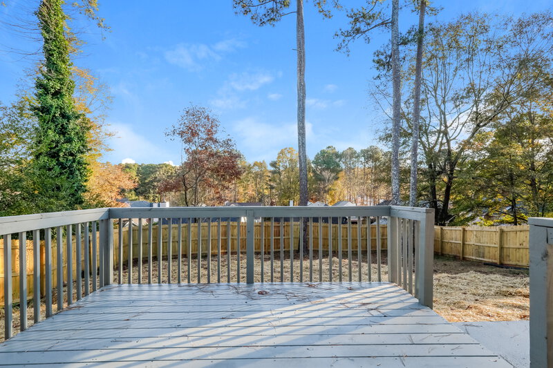 2,440/Mo, 2104 Watercrest Cir Lawrenceville, GA 30043 Deck View
