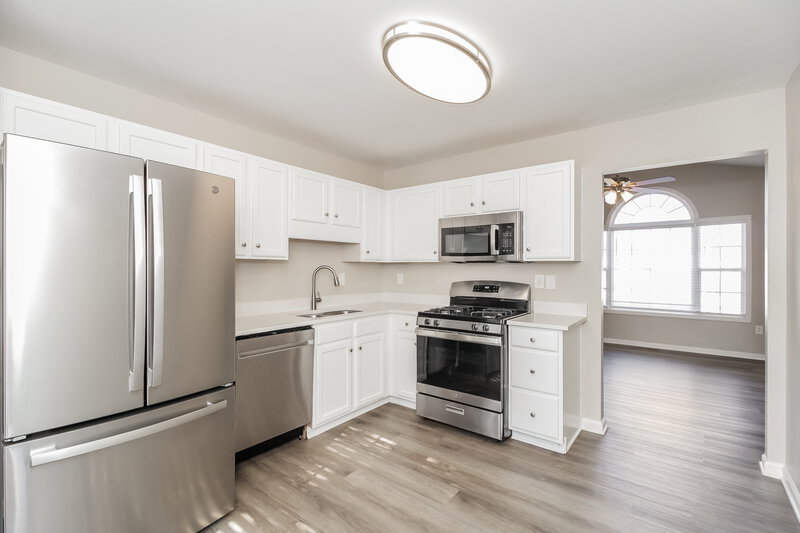 1,805/Mo, 102 Millwheel Dr Villa Rica, GA 30180 Kitchen View