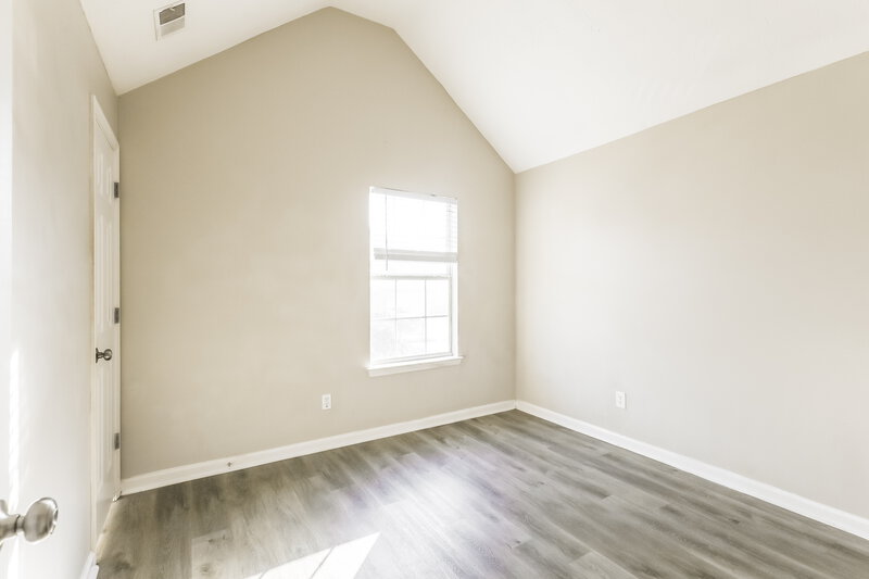 1,740/Mo, 729 Wood Bend Ct Riverdale, GA 30296 Bedroom View 2