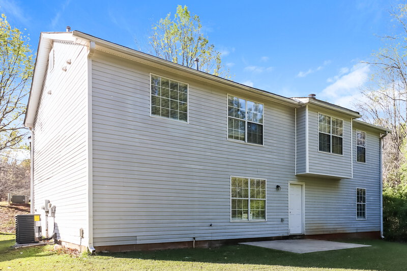 2,540/Mo, 1189 Arbor Stream Ct Lithonia, GA 30058 Rear View