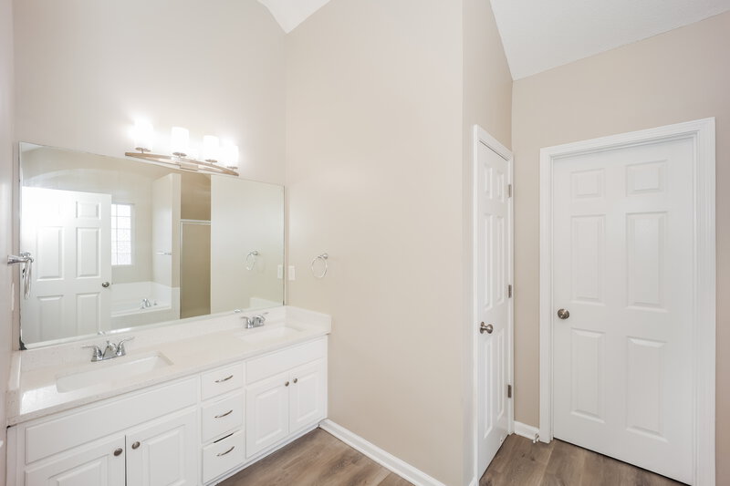 2,445/Mo, 3661 Colonnade Ct Rex, GA 30273 Bathroom View