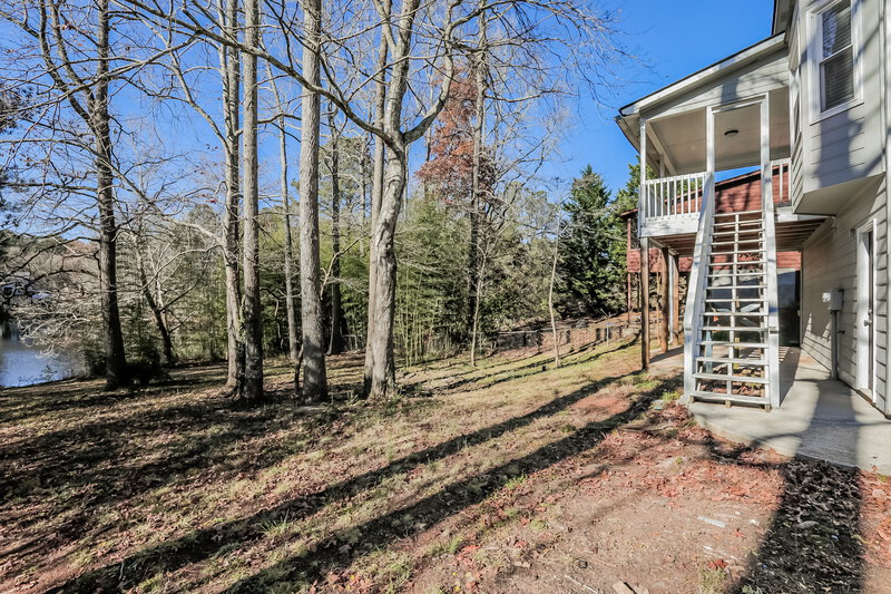 1,995/Mo, 2835 Quinbery Dr Snellville, GA 30039 Rear View